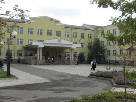 Фотография школы.